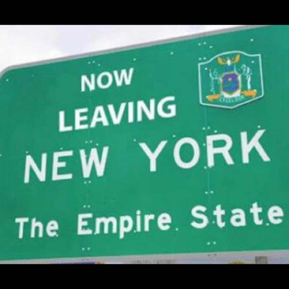 🚚MOVING SALE 🔜💋👋